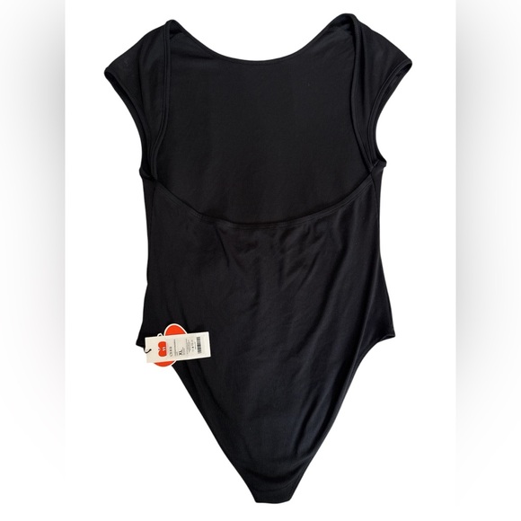 COPY - *NWT, Womens, Cider, High Neck Open Back Sleeveless Bodysuit, Black, Sz … - Picture 5 of 5